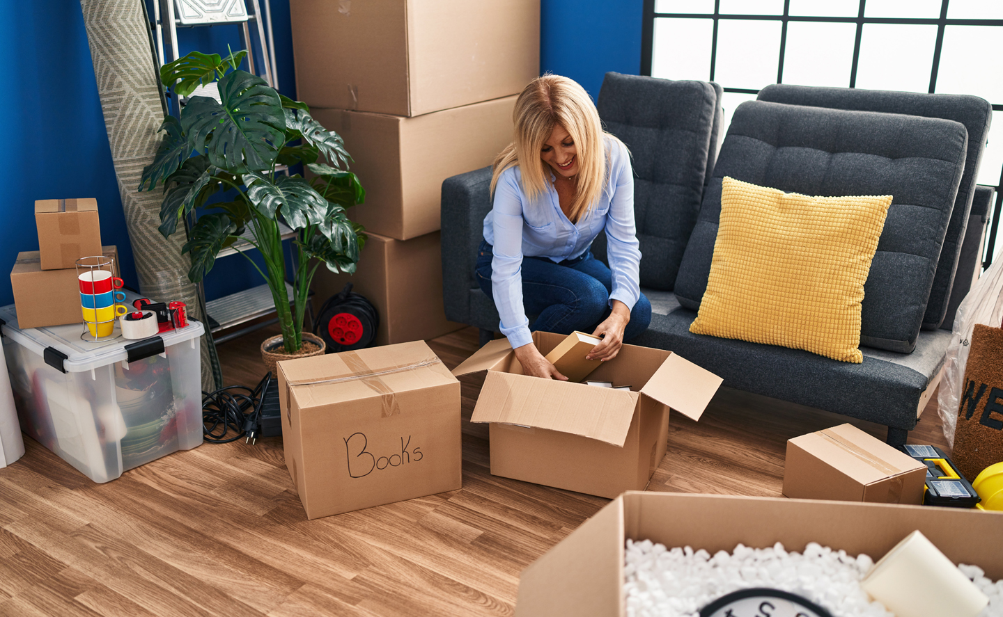3_bedroom_apartment_moving