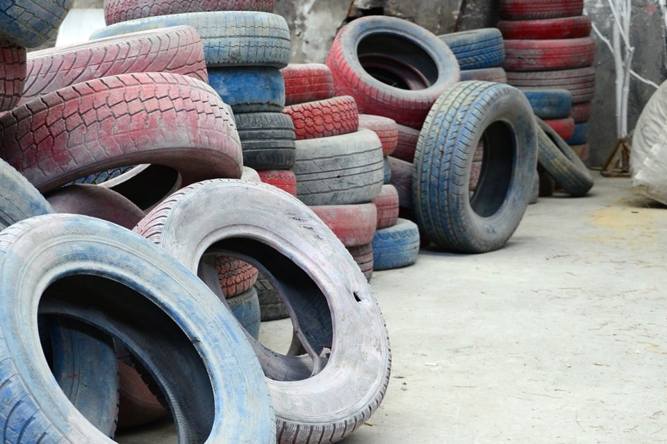 tires_removal_in_Edmonton