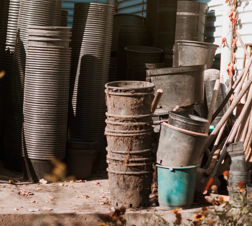yard waste removal Edmonton-min